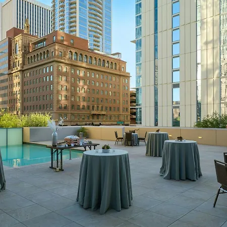 The Westin Phoenix Downtown