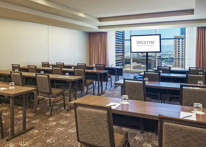 The Westin Downtown 4*