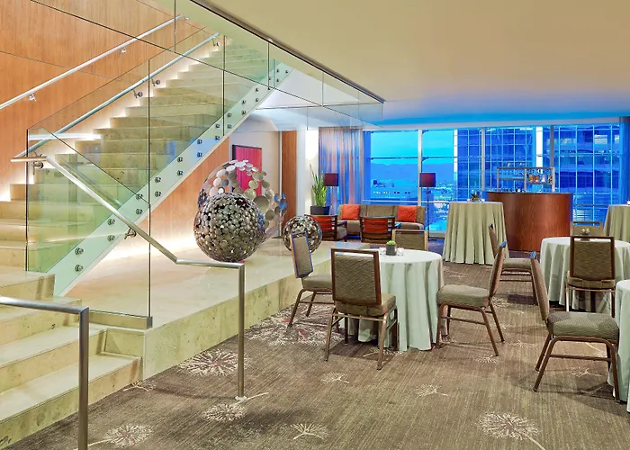 Hotel The Westin Downtown 4*